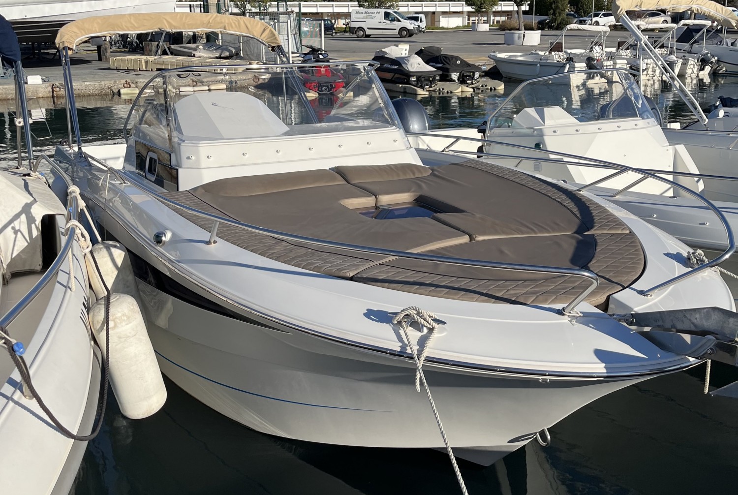 slider 0 Pacific Craft  750 Open